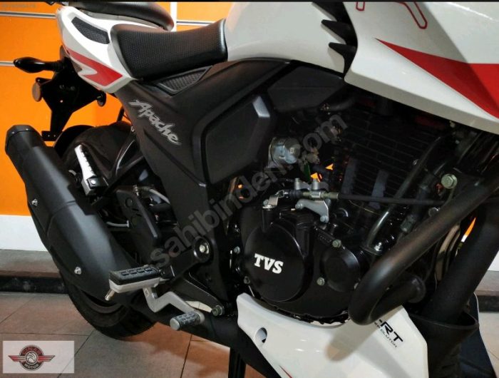 TVS Apache RTR 200 2020 Model Sıfır Kilometre Senetle Motosiklet Beyaz 5